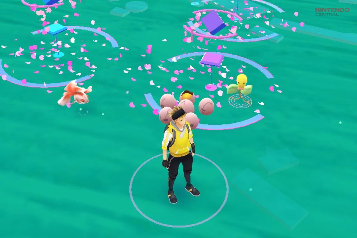 Incense in Pokémon GO attracts Pokémon directly to the player, making it one of the best ways to increase spawns at home. (Image via Niantic)