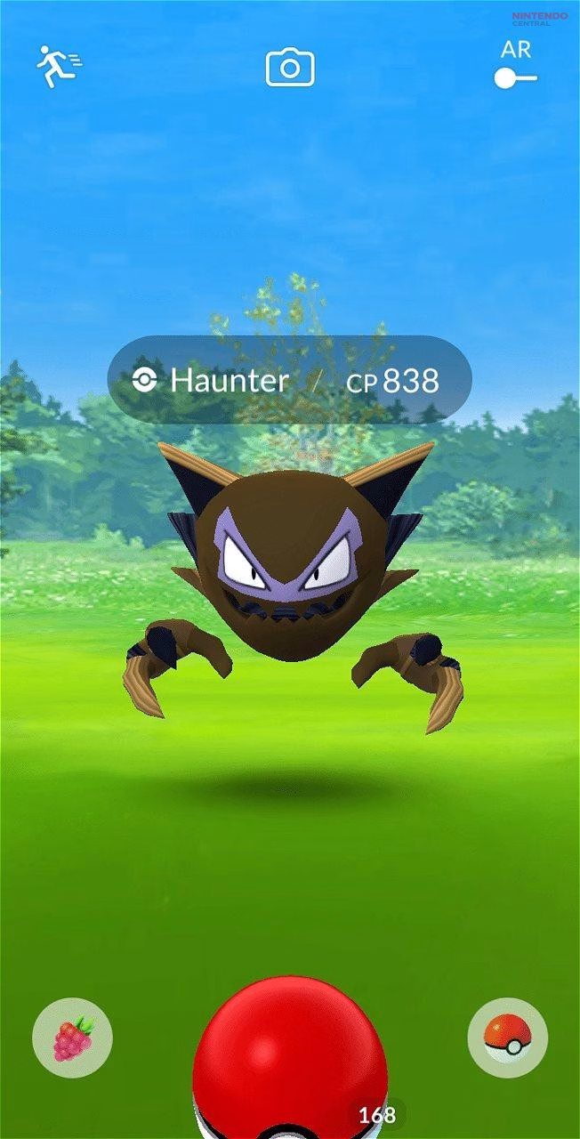 Visual glitches in Pokémon GO can cause Pokémon to display incorrect colors or textures, often mistaken for unreleased shiny variants. (Image via - Niantic)